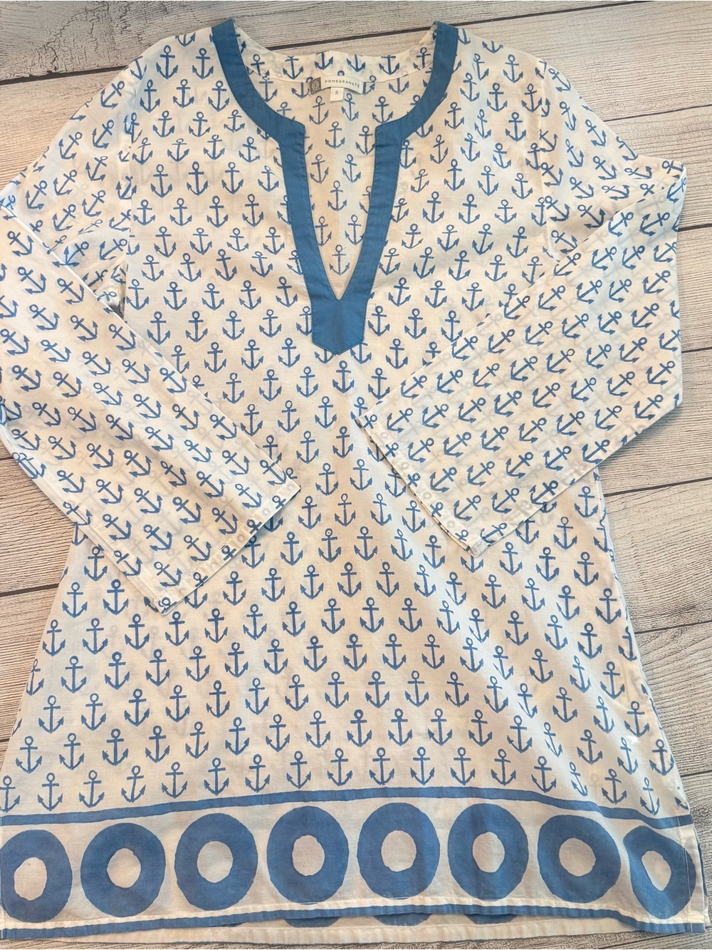 Pomegranate Anchor Print Tunic Top in Blue and White